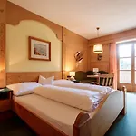 Parkhotel 3*