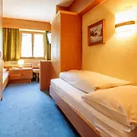 Parkhotel 3* זולדן