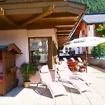 מלון Parkhotel