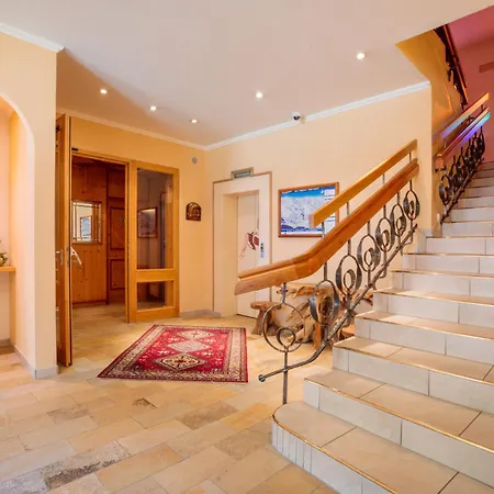 Отель Parkhotel