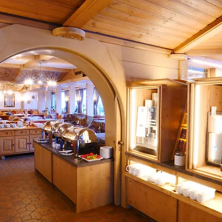 Parkhotel Отель